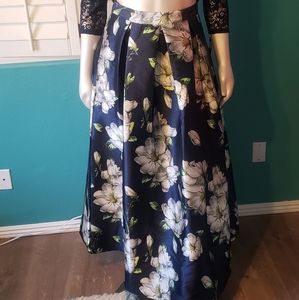 Satin Floral Print Skirt 1x.